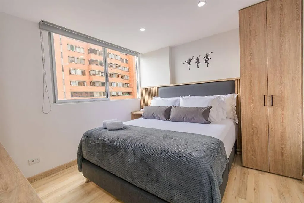 New! Homey Loft El Tesoro-Fast Wifi Medellin Colombia