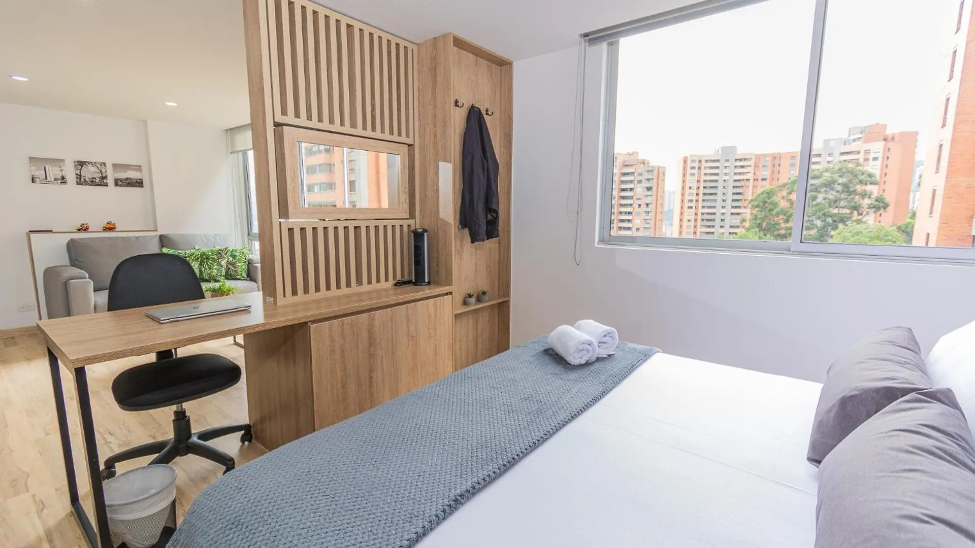 Apartment New! Homey Loft El Tesoro-Fast Wifi Medellin