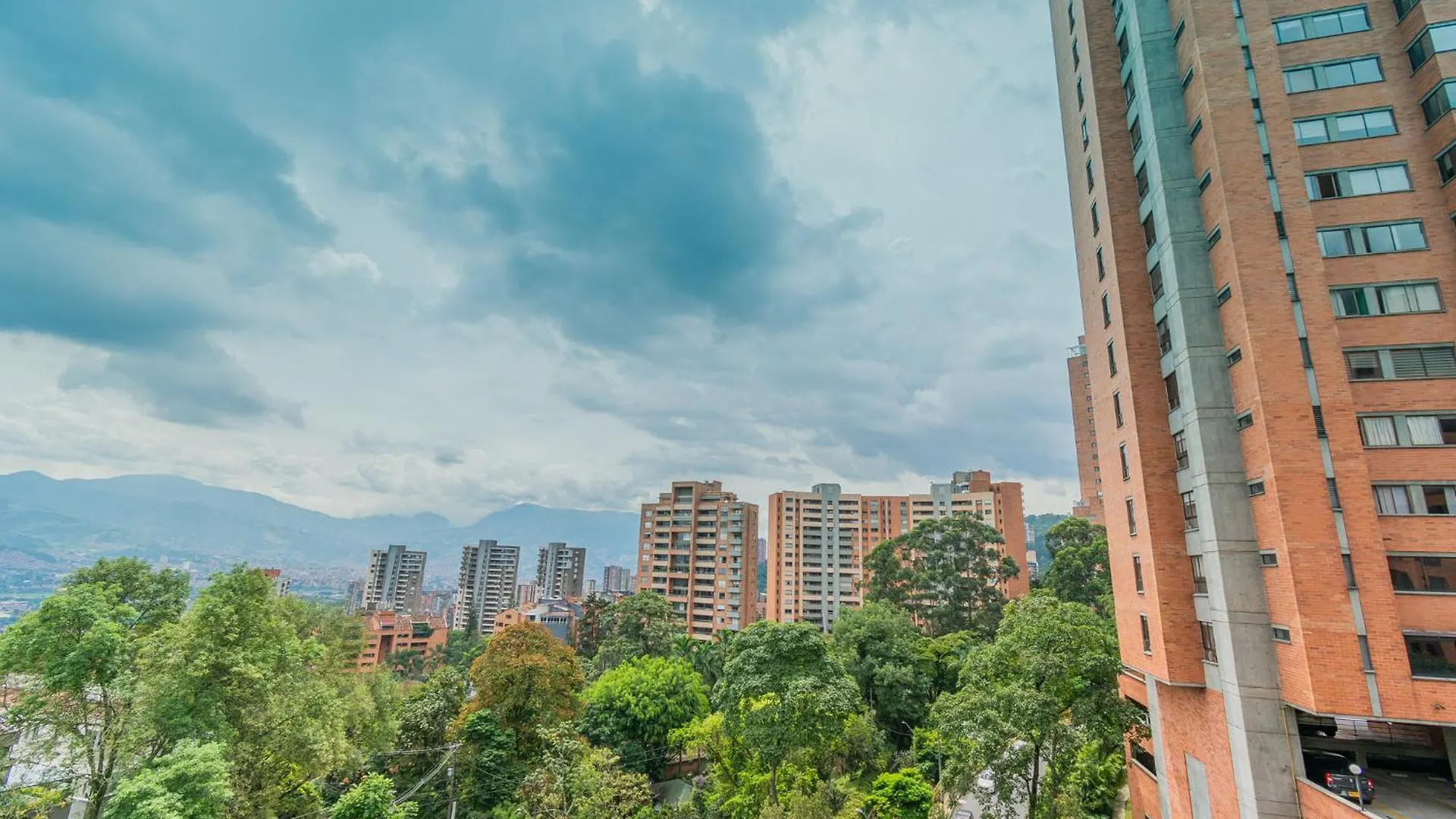 New! Homey Loft El Tesoro-Fast Wifi Medellin 0*,  Colombia